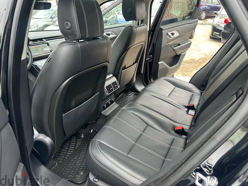 Land Rover VELAR 2018 California  very clean like new  V6 14