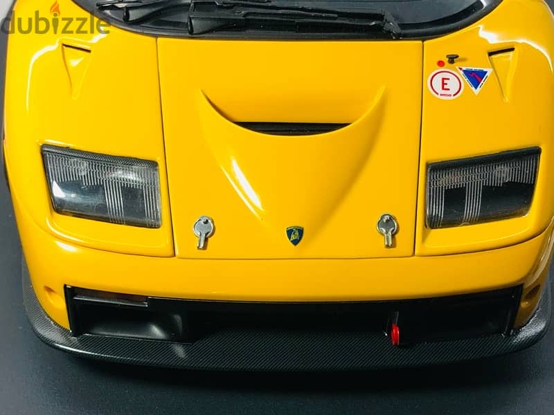 1/18 diecast Autoart Lamborghini Diablo GTR 74521 3