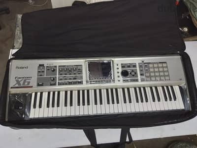 Roland fantom x6