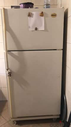 hoover refrigerator very good condition 0