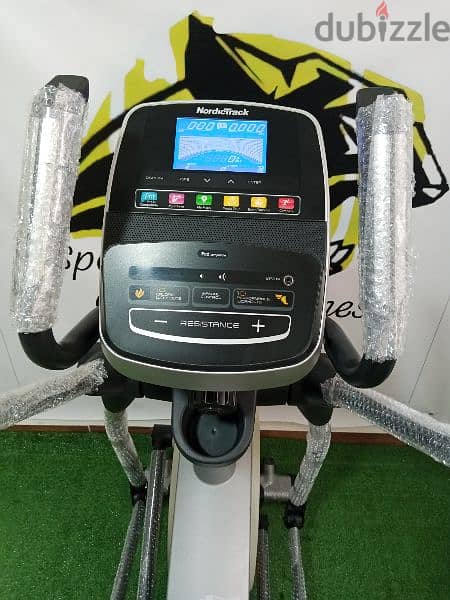 have duty nordictrackt elliptical machine, manual incline 4