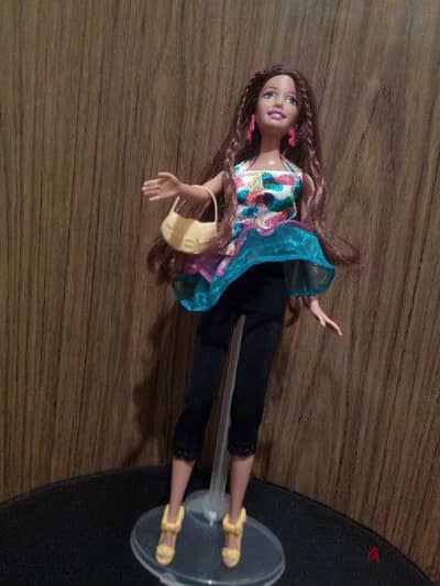 TERESA Barbie Mattel great Rare wearing doll 2016 long hair Bend legs.