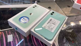 Open Box Iphone 11 256gb Green Battery health 85% used like new & orig
