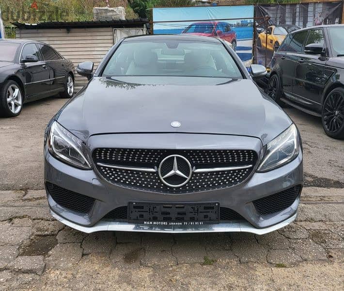 Mercedes Benz C300 4 matic coupe 2017 full options 3