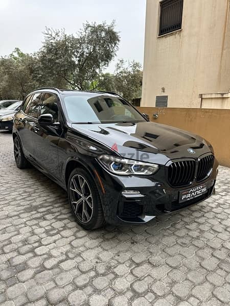 BMW X5 x-drive 40i M-package 2020 black on black (CLEAN CARFAX) 2