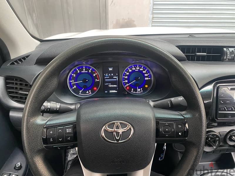 Toyota Hilux 2 WHEEL 2019 6