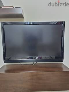 LG FHD 42" TV In Excellent Condition