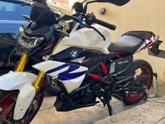 BMW G310R - 2022 - Almost New - Low Mileage for only $5200 negotiable 0