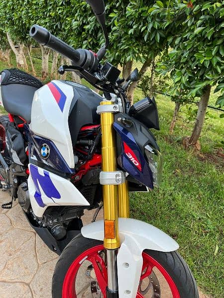 BMW G310R - 2022 - Almost New - Low Mileage for only $4750 negotiable 3