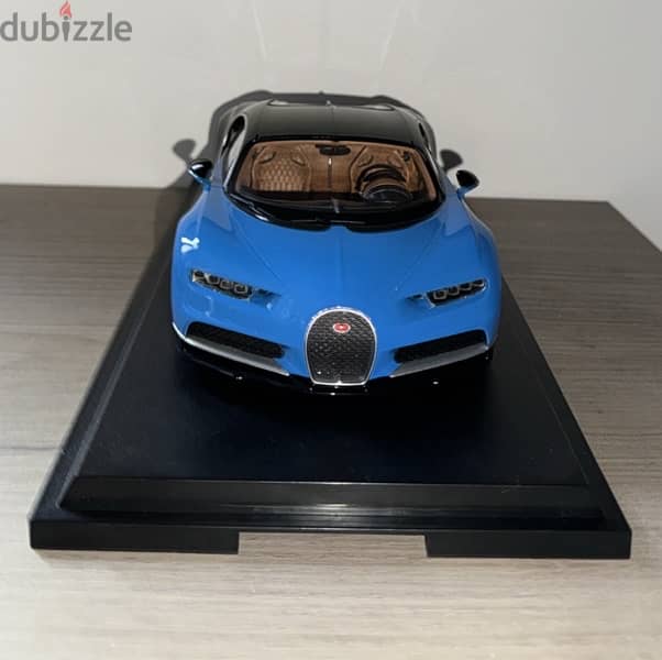 Bugatti Chiron 0