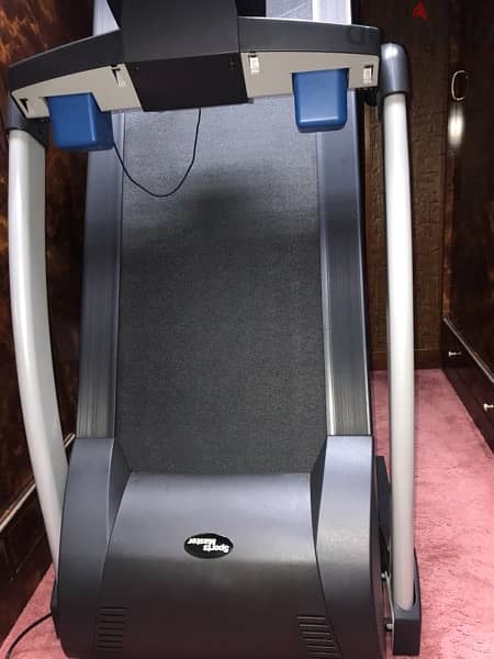 semi used treadmill 1