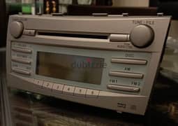 Toyota Camry OEM FM Radio CD Player 11815. Very clean. . . 0