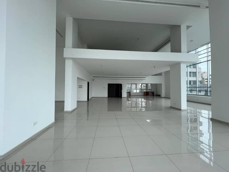 Sin El FIl | SIgnature | 450m² Luxurious Office | 8 Parking Spots 3