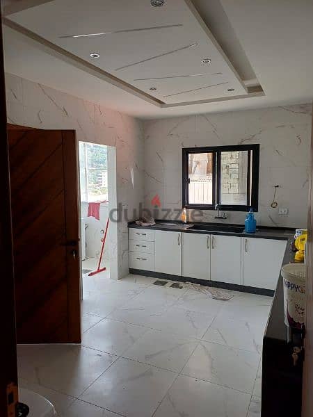 Luxurious apartment in Bchamoun شثة فخمة في بشامون 3