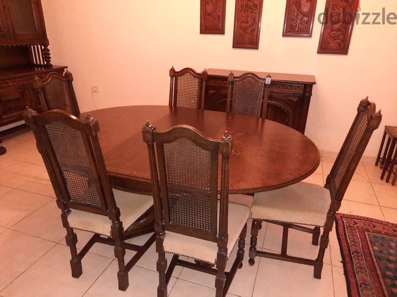 Dining room table with chairs. Antique Spanish wood. 4
