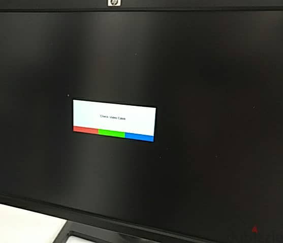 HP ZR22W LCD Monitor - Price is final 1