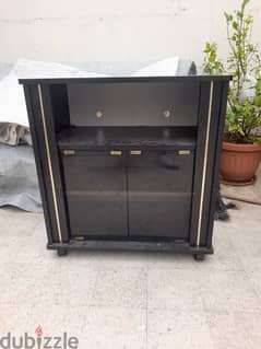 TV stand baado jdid for sale 03235337