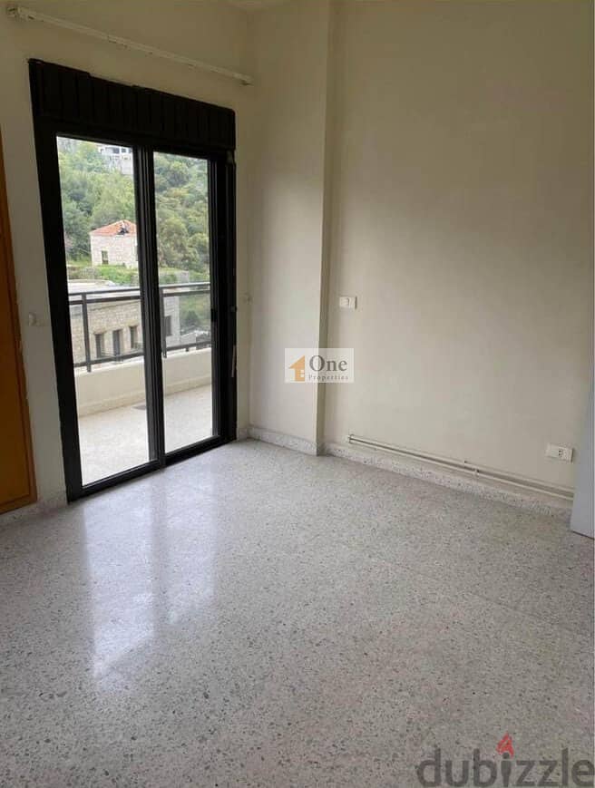 Apartment for rent, semi-furnished, in excellent condition in TABARJA 2
