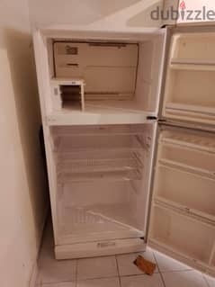 Hitachi Refrigerator 24 feet, very good condition
