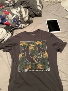 True religion set (pants and tshirt) 0