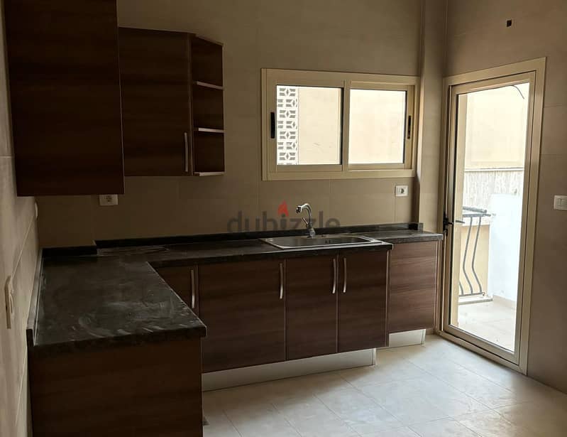 L14900-3-Bedroom Renovated Apartment for Rent in Badaro 4
