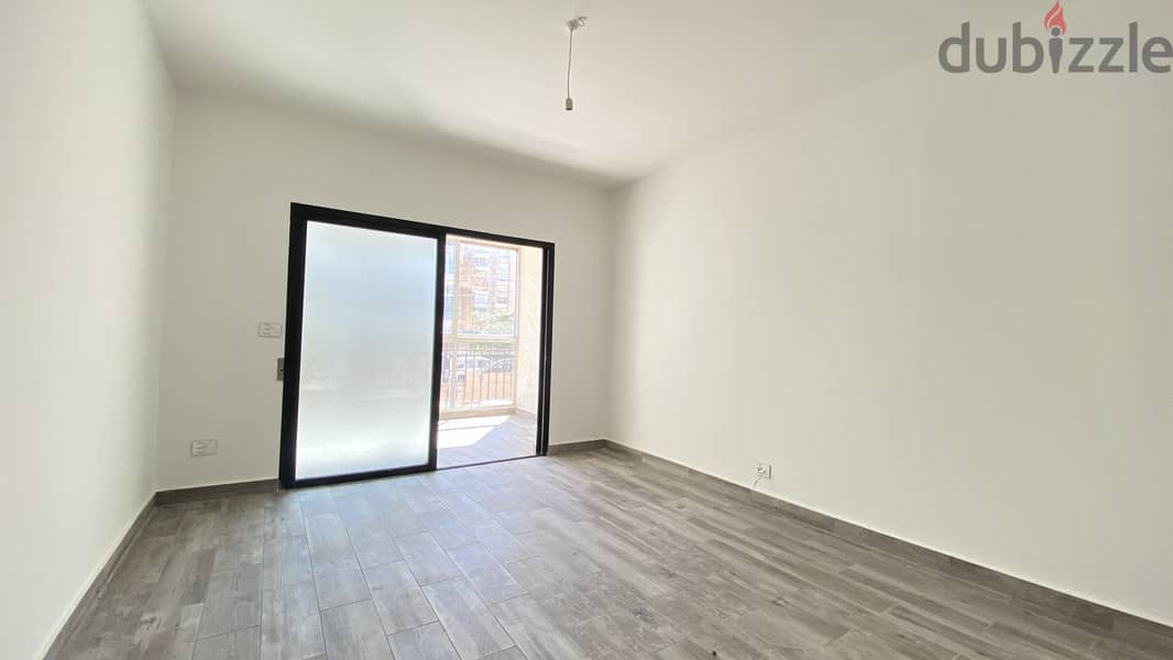 Apartment For Rent In Achrafieh شقة للإيجار في الأشرفية 2