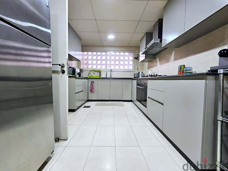 RA24-3397 Luxury apartment, 440m² is now for sale in Koraytem 8