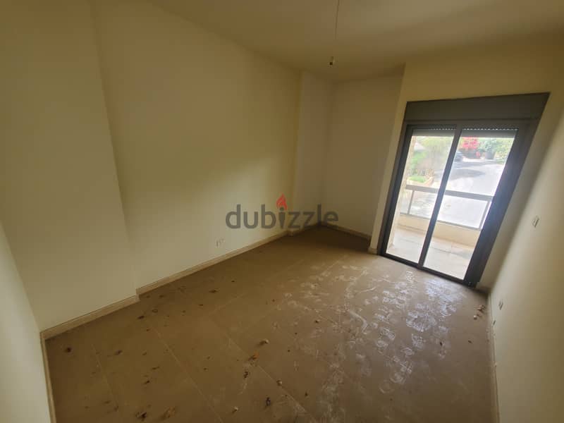 Apartment for sale in Rabweh شقة للبيع في الربوة 5