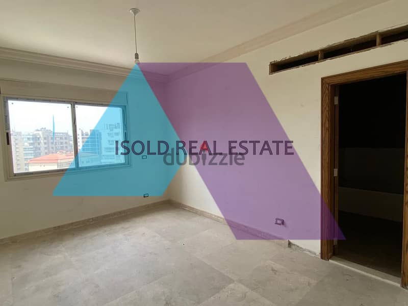 A 345 m2 apartment for sale in Ramlet El Bayda/Beirut 7