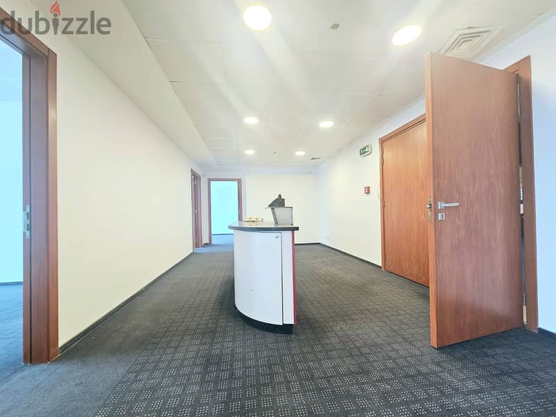AH-HKL-215 Luxurious office for rent in Downtown 24/7 electricity,180m 2