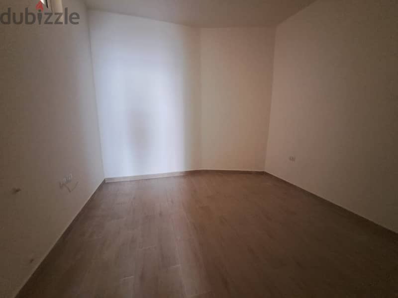 Apartment with Terrace for Sale in Araya 3