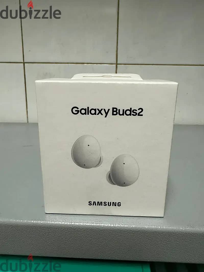 Samsung galaxy buds 2 white great & original price 1