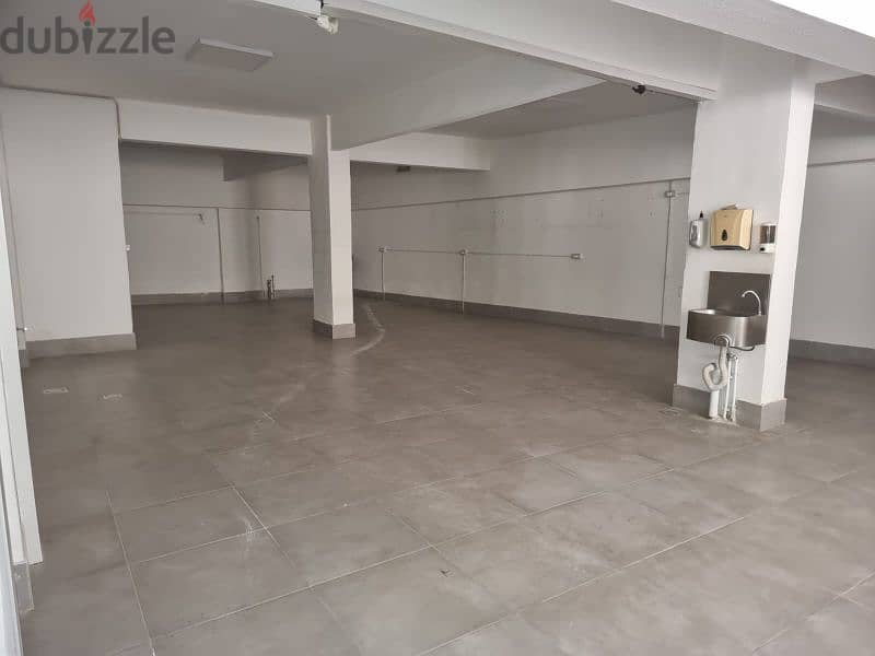 340 sqm warehouse for rent or sale in Ashrafieh behind Hotel dieu 5