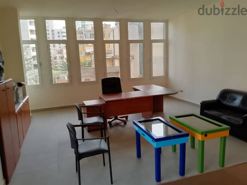 575 Sqm | Office For Rent in Hamra 4