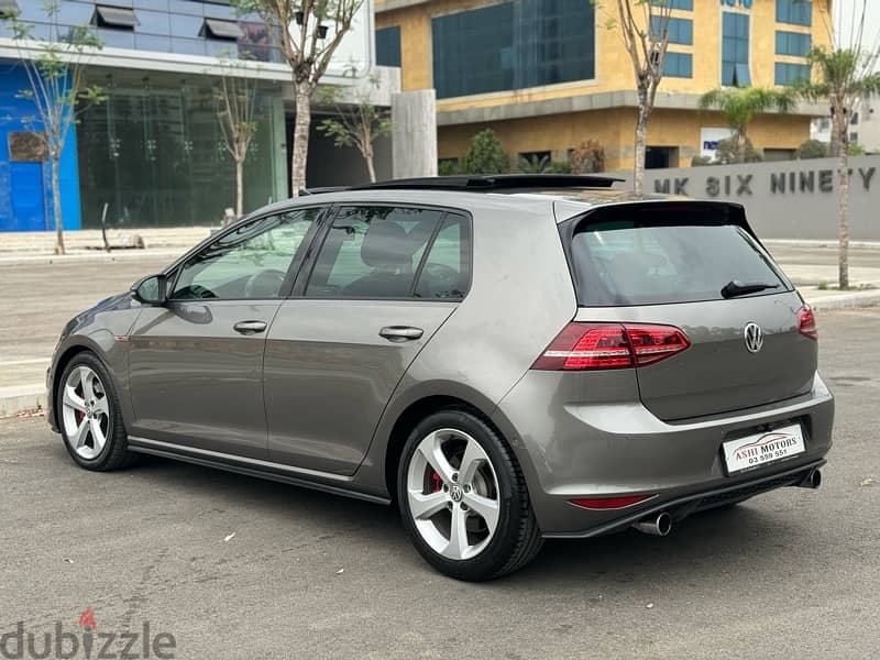 Volkswagen Golf 2014 kettaneh like new All service done zero accident 2