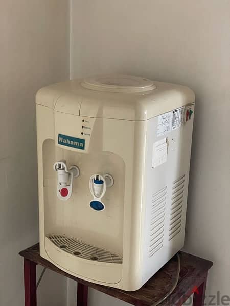 Refrigerator and Water Dispenser 4