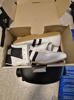 Original Boxing Londsdale Pro Boxing Shoes and Gear 0