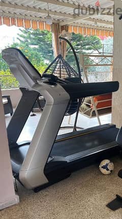 American Treadmill 7 HP 200 kg capacity like new 03027072 GEO SPORT