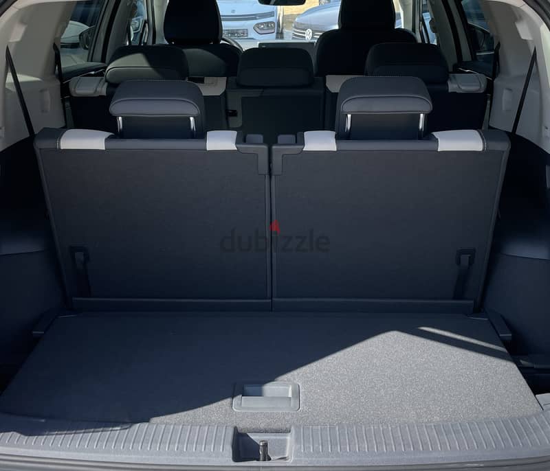 VW ID6 Crozz Pro 2022 | New | 7-Seater | Navy Blue 19