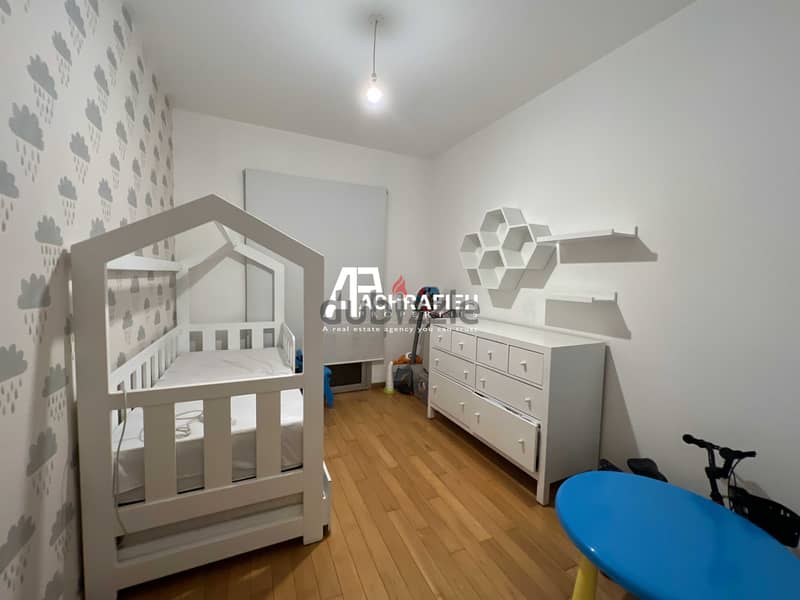 Apartment For Sale In Achrafieh - شقة للبيع في الأشرفية 16