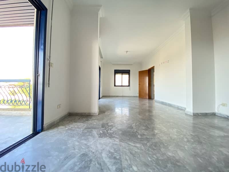 Apartment for rent in Fanar with unbeatable sea view 1