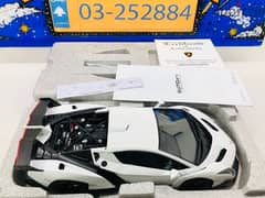 1/18 diecast Autoart Signature Lamborghini Veneno WHITE NEW