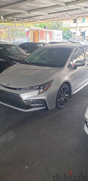 2020 COROLLA LE look Sport . Free registration 2