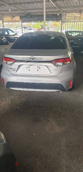 2020 COROLLA LE look Sport . Free registration 3