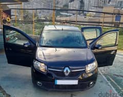 Renault Sandero 2015