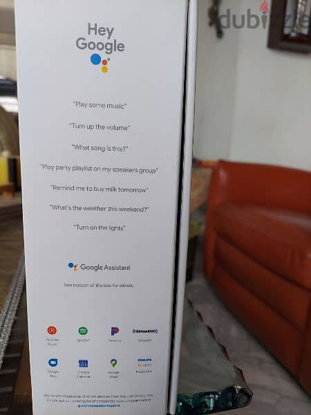 Google assistant. . . like brand new. . . 3