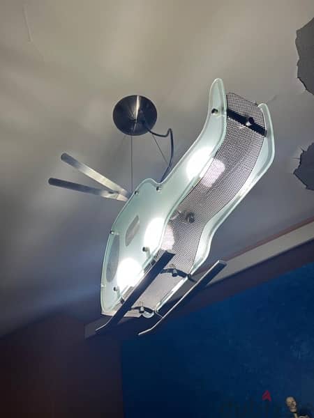 Glass Helicopter 3 Light Pendant Fitting 1