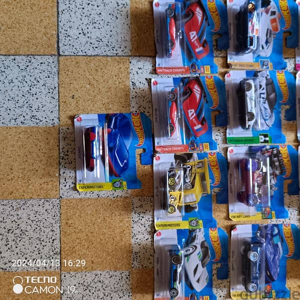 Hotwheels cars collectibles 4