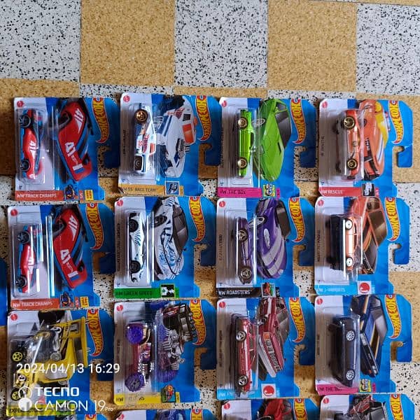 Hotwheels cars collectibles 8