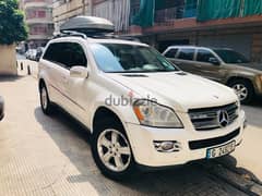 Mercedes GL450 2007, 7 seats with DVD and 6 CD changer 0
